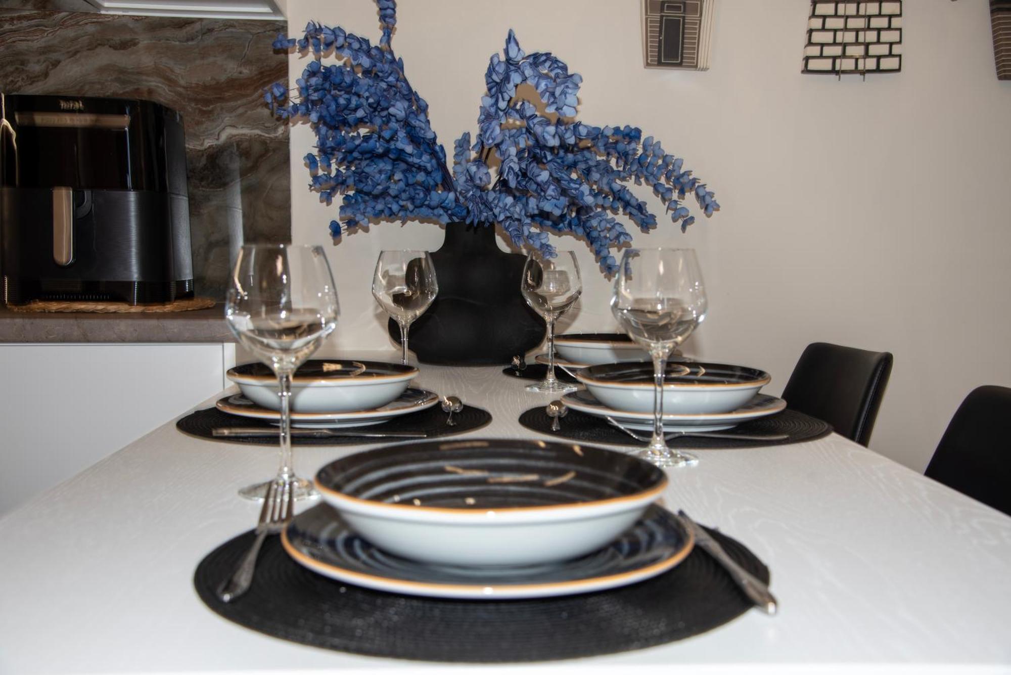Cozy Rena Luxury Apartment خانيا المظهر الخارجي الصورة
