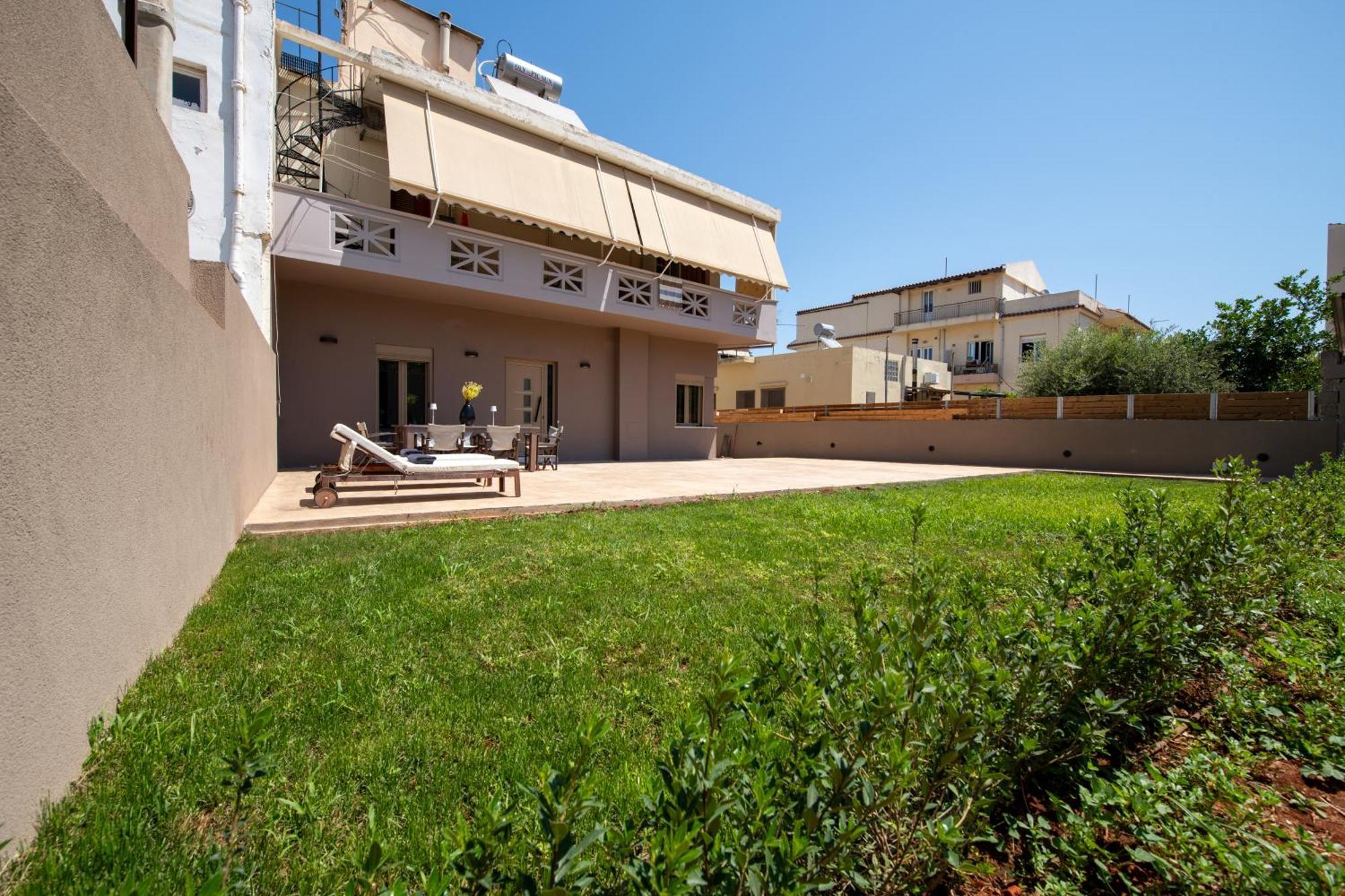 Cozy Rena Luxury Apartment خانيا المظهر الخارجي الصورة
