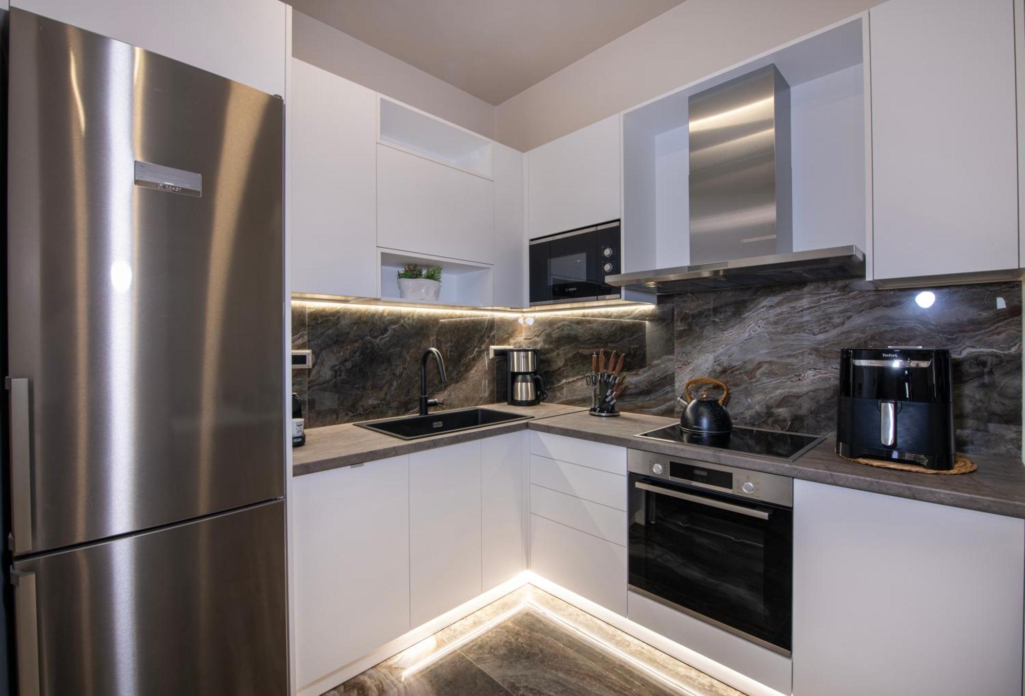 Cozy Rena Luxury Apartment خانيا المظهر الخارجي الصورة